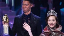 Tân Hoa hậu và Hoa vương Hong Kong không cầm được nước mắt khi đăng quang